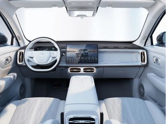 Voici la traduction professionnelle en anglais du rapport de plastiques d'ingénierie automobile.