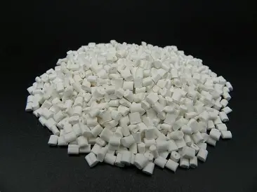 Axés sur l'innovation, façonner l'avenir : comment les plastiques spéciaux remodèlent l'industrie électronique