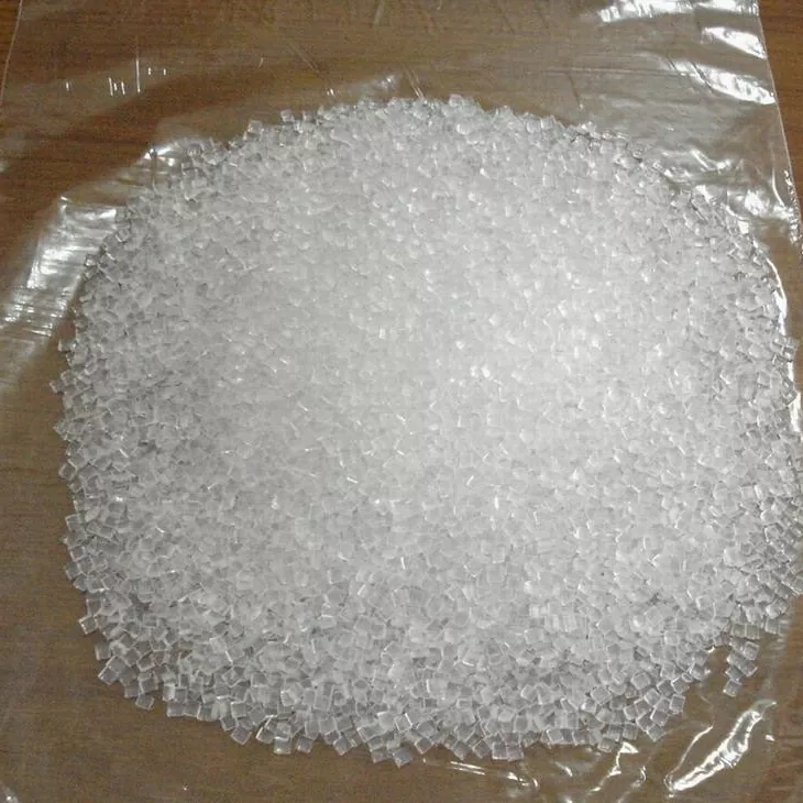 Matériau HYLAR extrudé à large MW