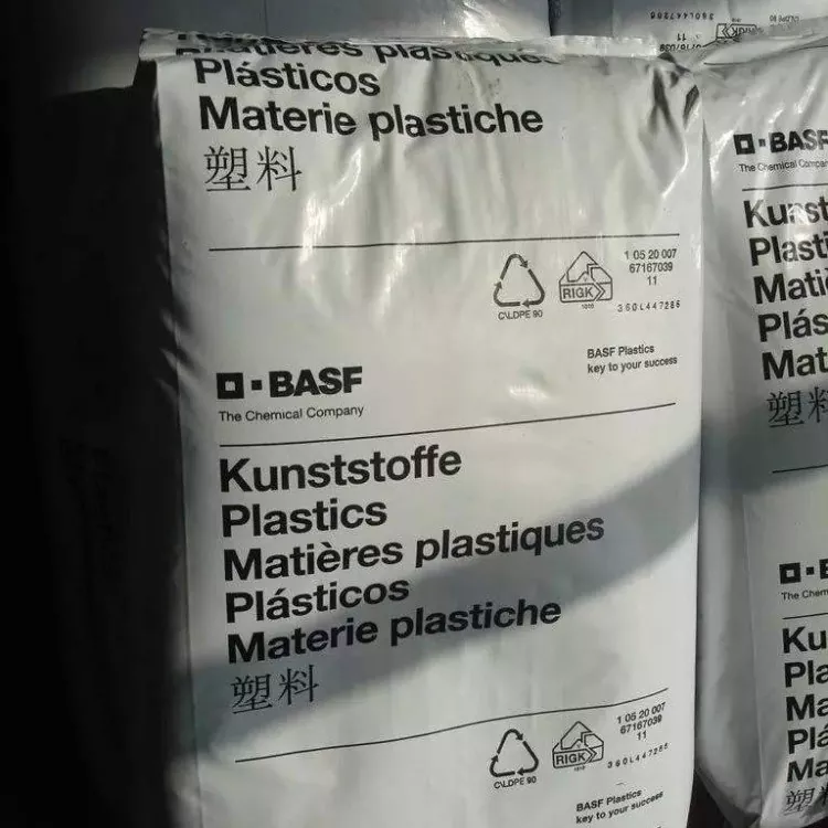 Renforcé minéral, impact modifié